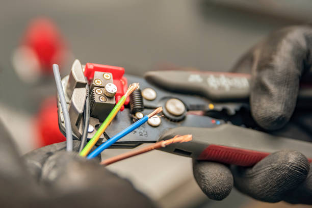 Best Commercial Electrician Services  in Chambersburg, PA
